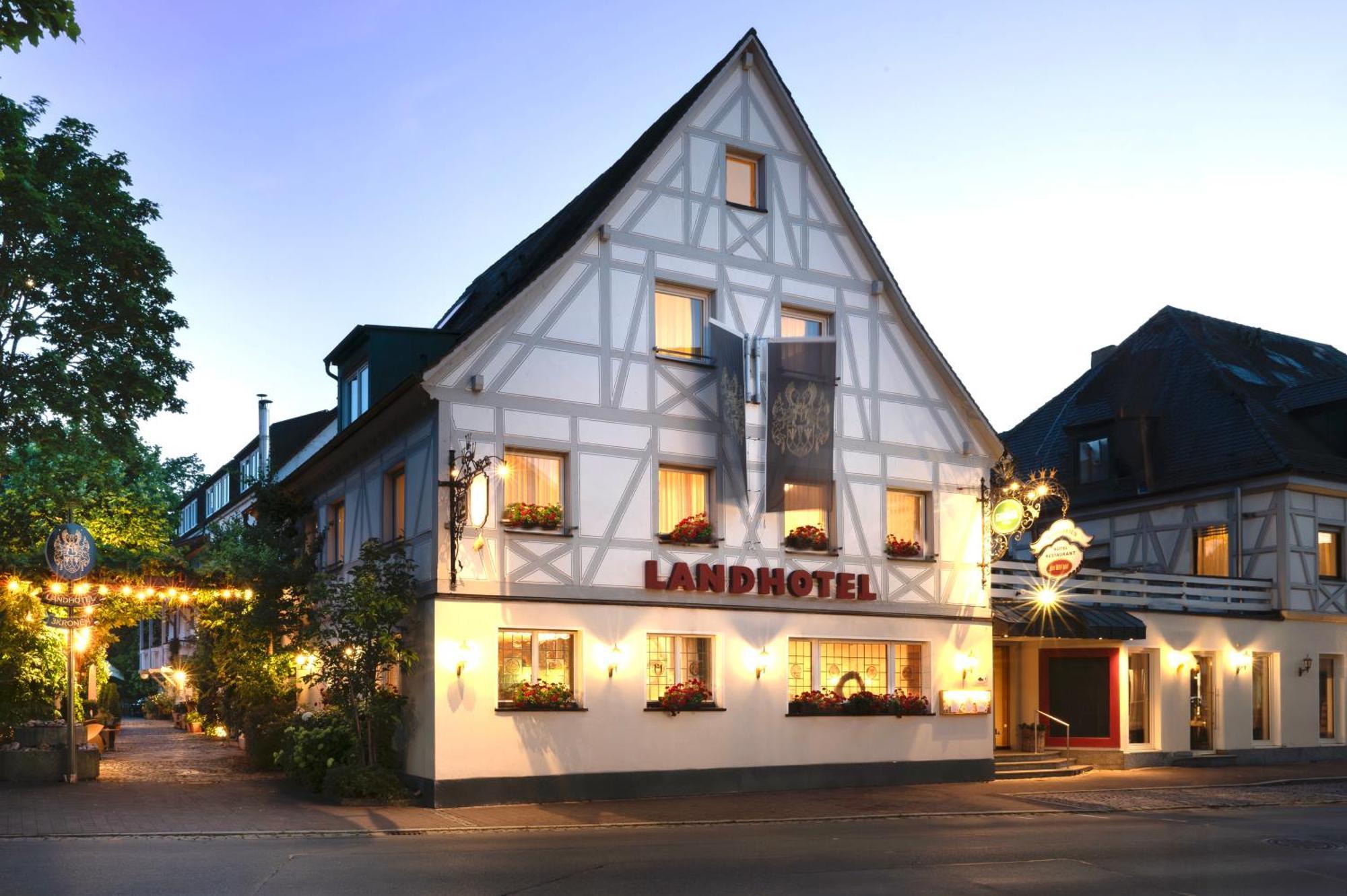 Landhotel 3Kronen Adelsdorf Bagian luar foto