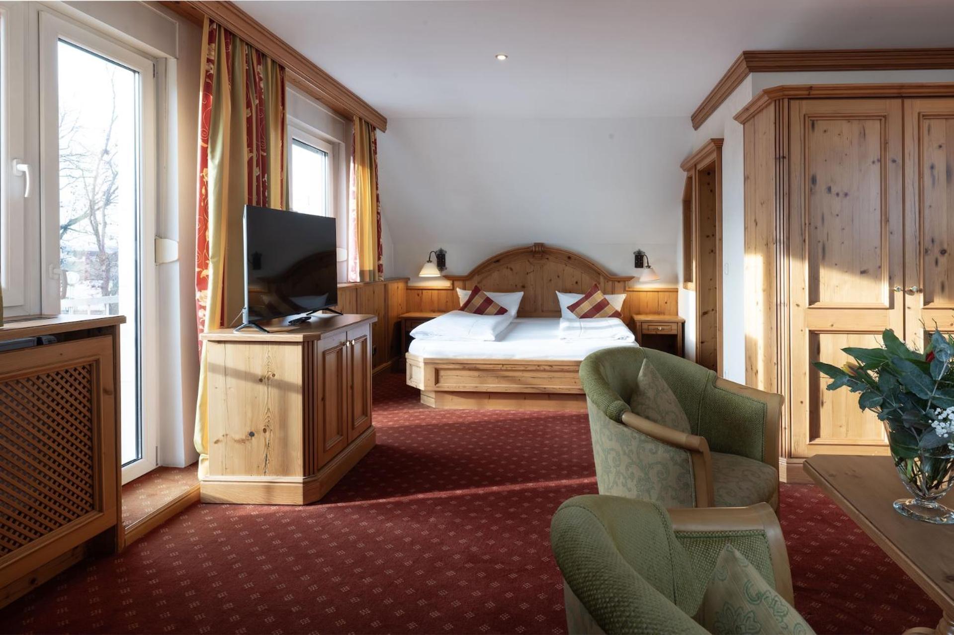Landhotel 3Kronen Adelsdorf Bagian luar foto